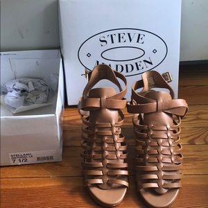 NWOT Steve Madden Stelaah Sandals s 7.5 price firm